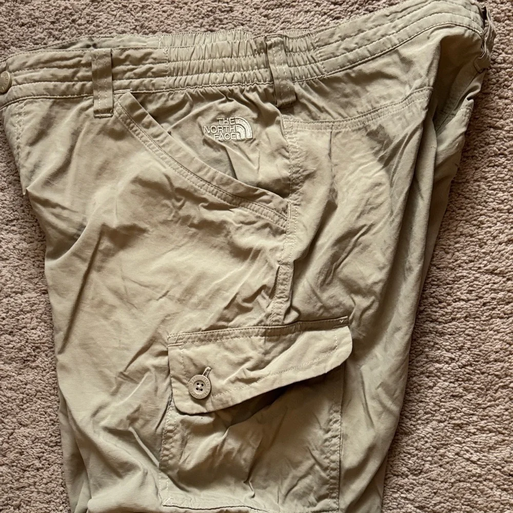 Convertible Zip-off Tan Cargo Pants by North Face. Women Size 10